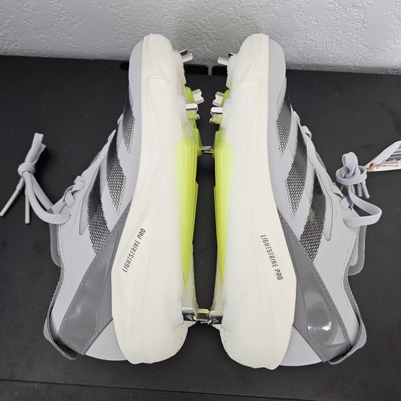 Adidas Adizero Instinct+ Sneakers - Picture 6 of 8